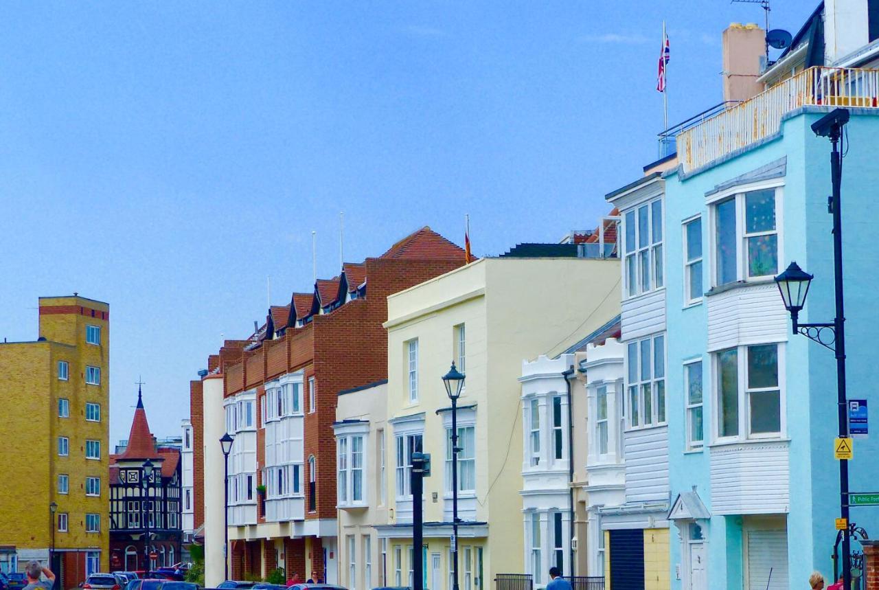 St Georges Balcony Suite With Parking Portsmouth Exterior foto